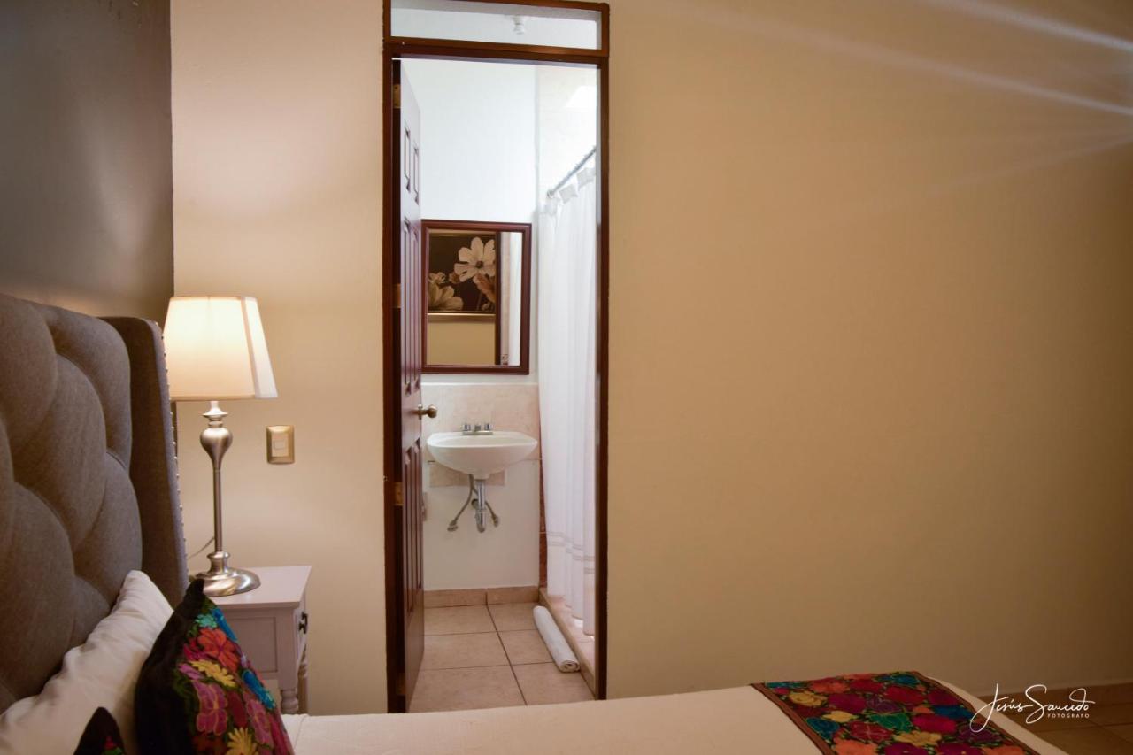 Del Centro Hotel Bernal Εξωτερικό φωτογραφία