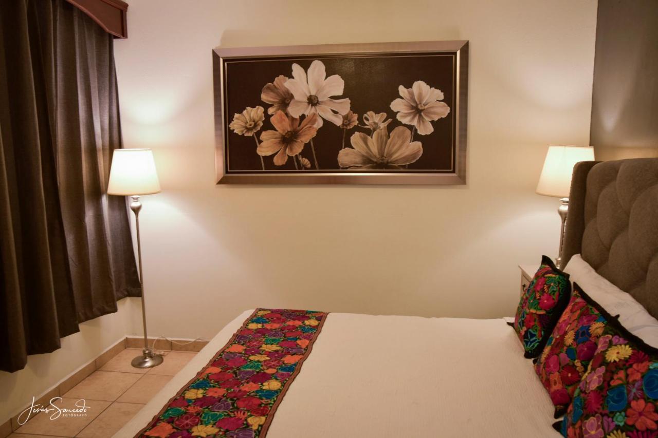 Del Centro Hotel Bernal Εξωτερικό φωτογραφία