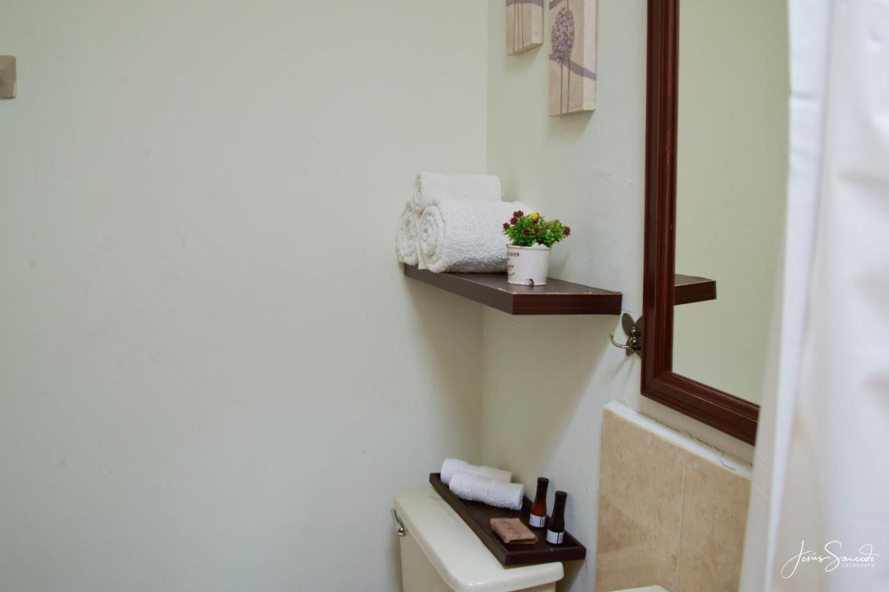 Del Centro Hotel Bernal Εξωτερικό φωτογραφία