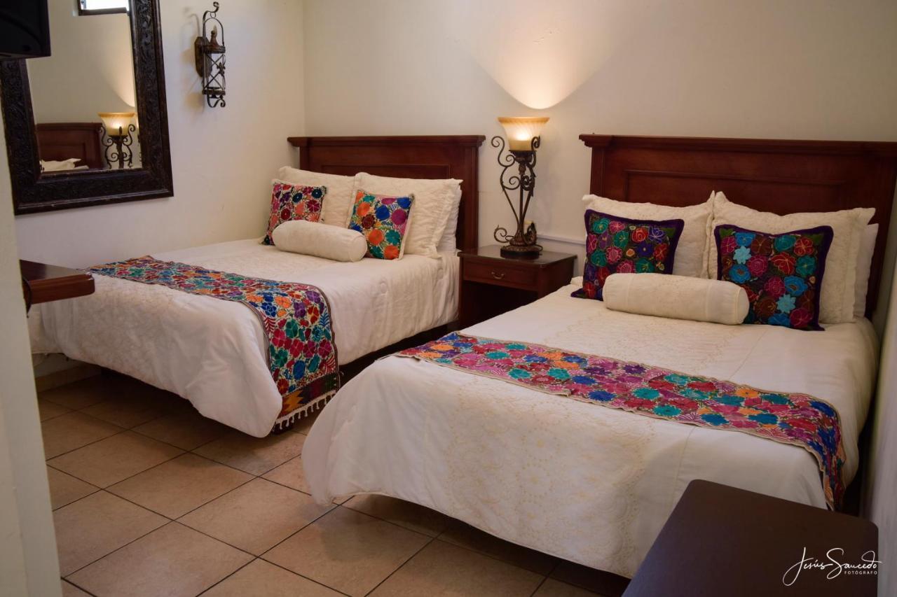 Del Centro Hotel Bernal Εξωτερικό φωτογραφία